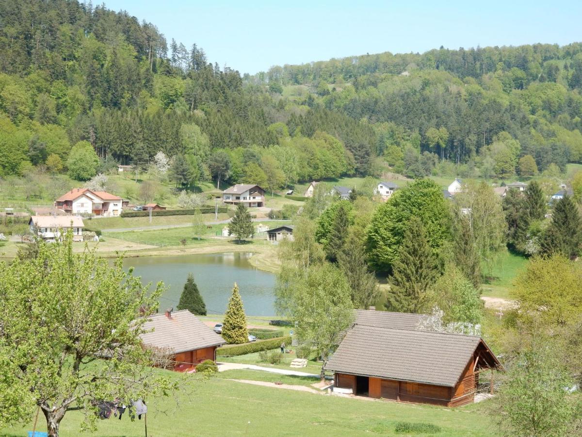 Cosy Holiday Home With Garden In Walscheid Dış mekan fotoğraf